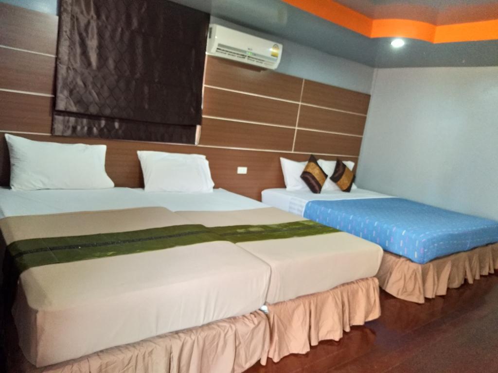 Phi Phi Coralbay Hotel Exterior photo